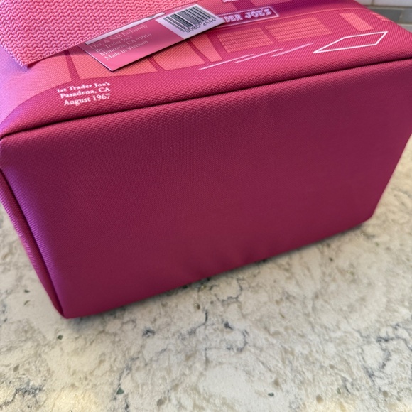 NWT Pink Trader‎ Joe's MIni insulated bag - Picture 5 of 7